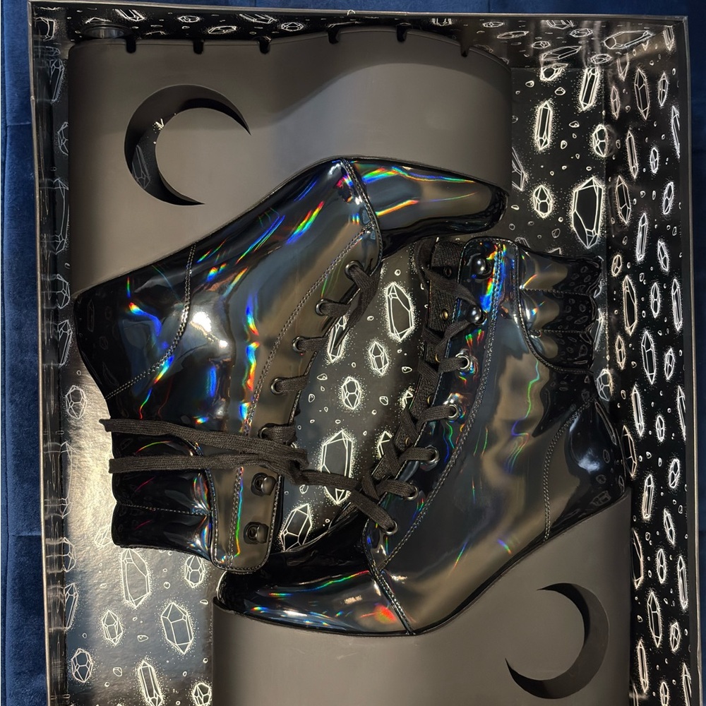 Killstar Diana Crescent Wedge Platform Boots - Picture 2 of 7